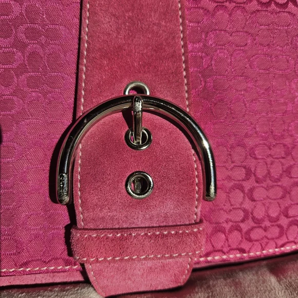Coach Soho Signature Buckle Bag - Picture 6 of 14